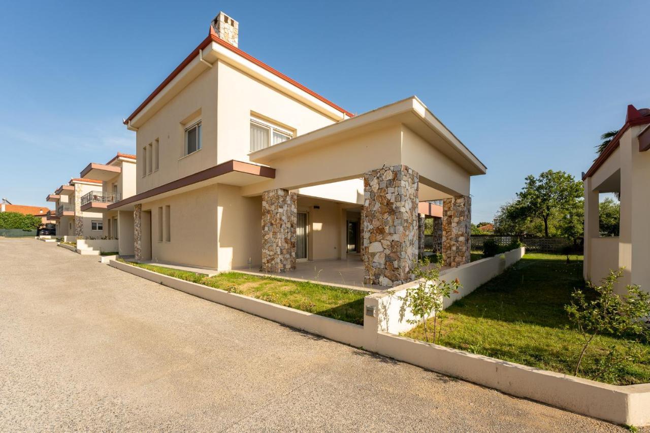 Kalisun Exclusive Villas Nea Kallikrateia ภายนอก รูปภาพ