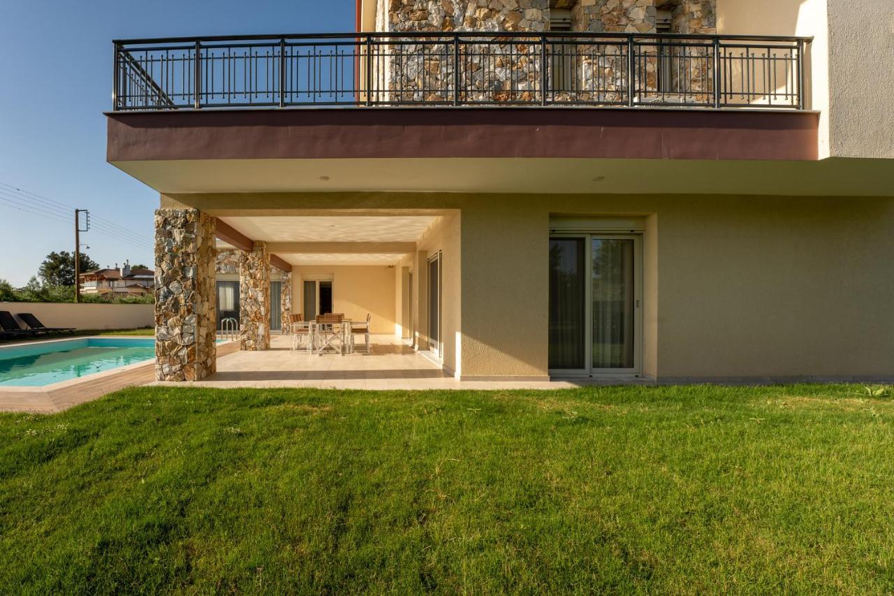 Kalisun Exclusive Villas Nea Kallikrateia ภายนอก รูปภาพ